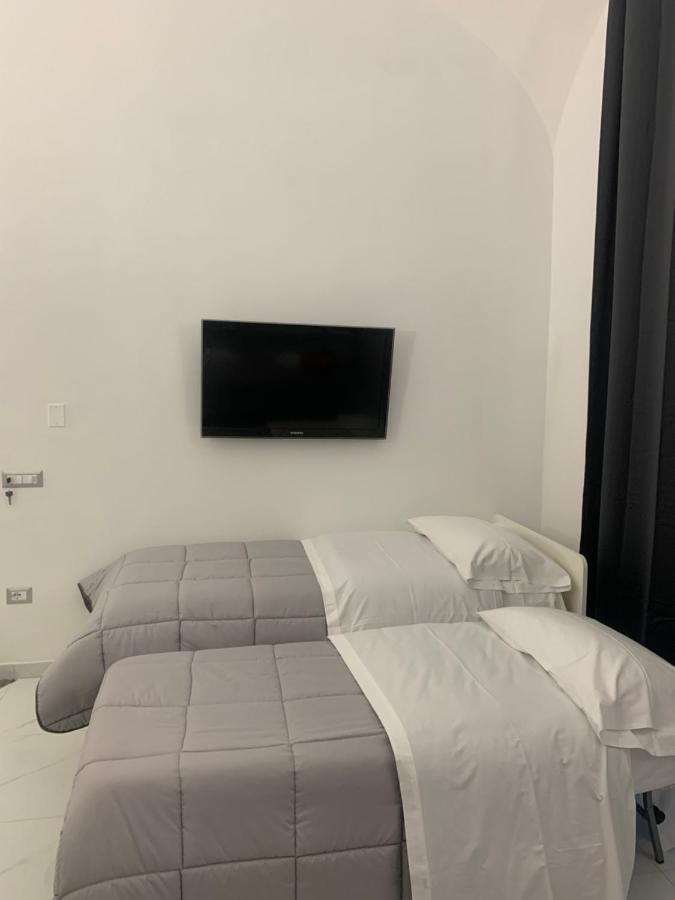 La Casetta - Rooms Сан-Джорджо-а-Кремано Экстерьер фото